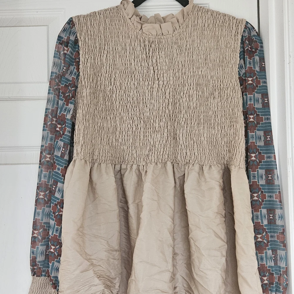 TWO FLY CO AZTEC AND BEIGE SHIRT - Picture 1 of 3